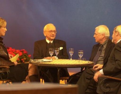 Die Preisträger im Gespräch mit der Moderatorin.